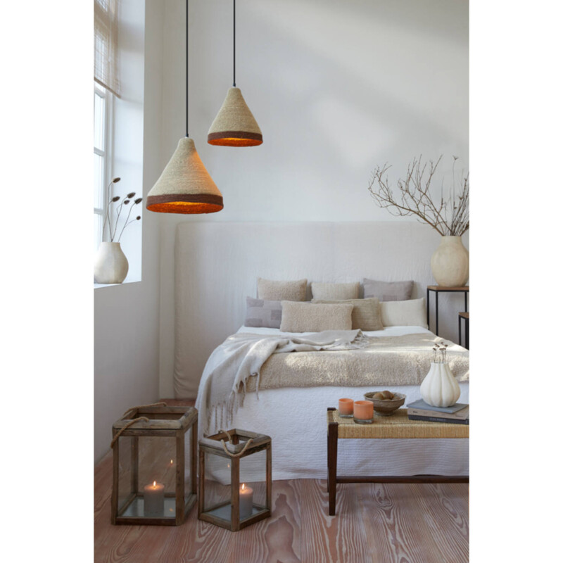 lampara-colgante-natural-en-beige-con-acentos-marrones-light-and-living-brescia-2971643-3